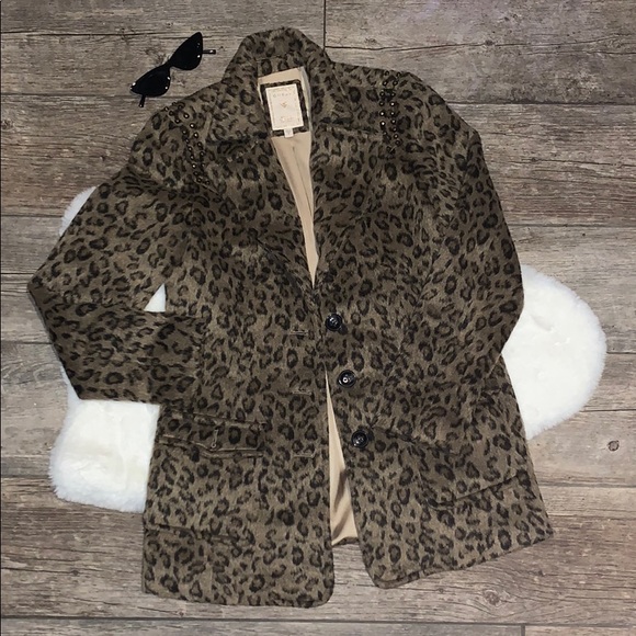 Guess Jackets & Blazers - Leopard Coat 🧥